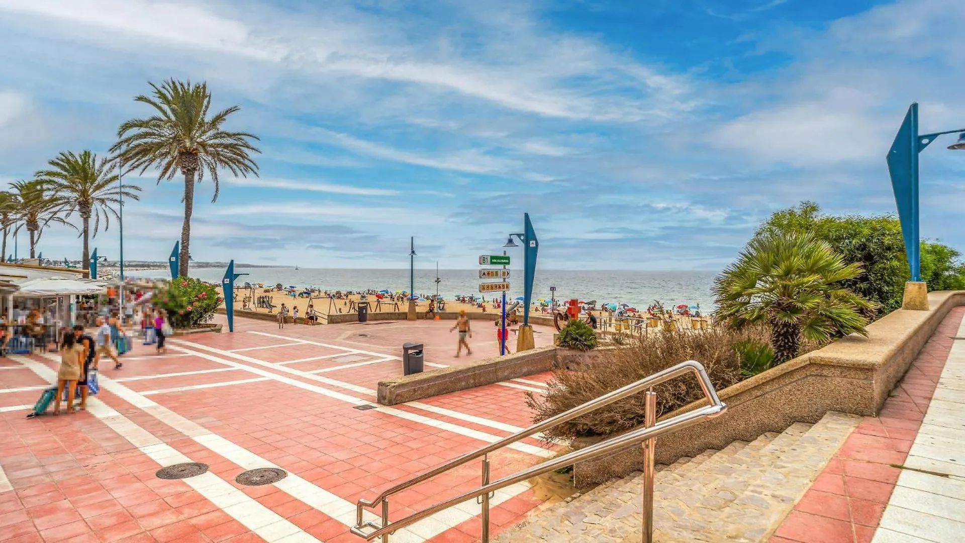 別荘 Awesome Home In Chiclana De La Frontera With Wifi