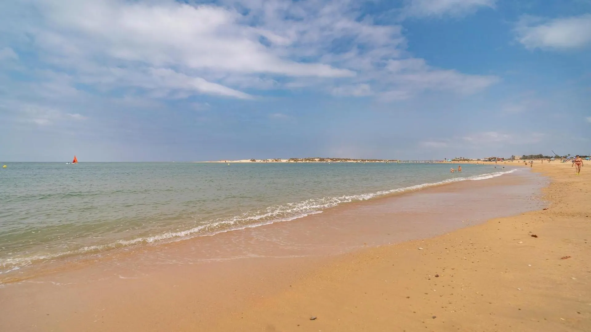 Awesome Home In Chiclana De La Frontera With Wifi 0*,